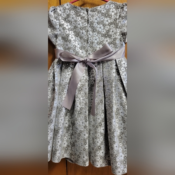 Silver party dress - Picture 2 of 3